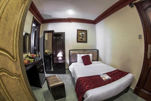Sara Palace Apartments- family only image 5